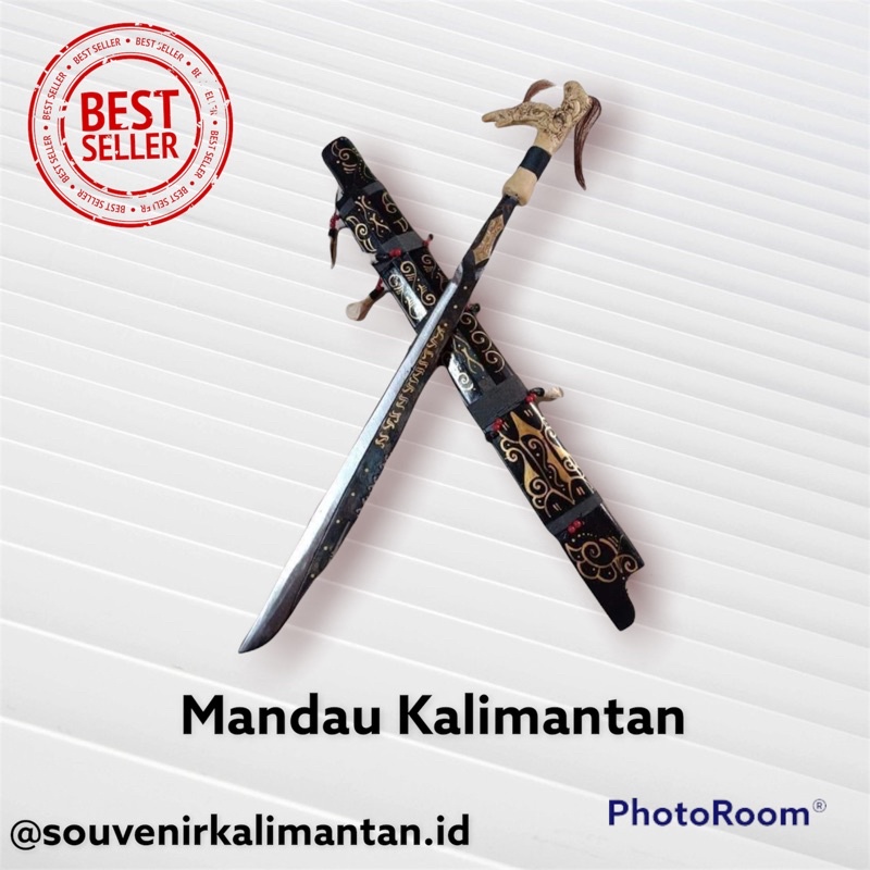 Mandau Khas Kalimantan