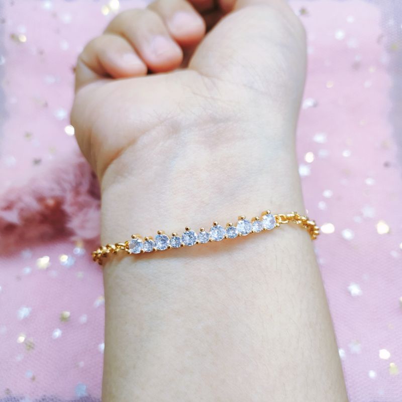 Gelang Tangan Wanita Titanium Anti Karat Lapis Emas 58911