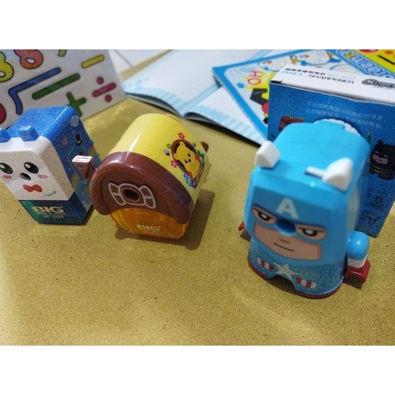 

RAUTAN PENSIL UNIK LUCU BIG RAUTAN PENSIL PUTAR FANCY LUCU