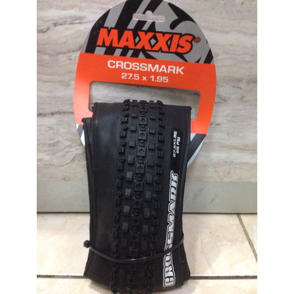 BAN LUAR MAXXIS 27.5 X 1.95 CROSSMARK