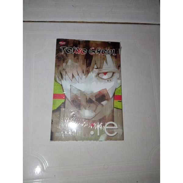 Komik Tokyo Ghoul : Re vol 10
