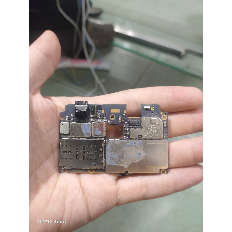 mesin redmi 5 plus normal ram 3/32gb mesin redmi 5 plus normal