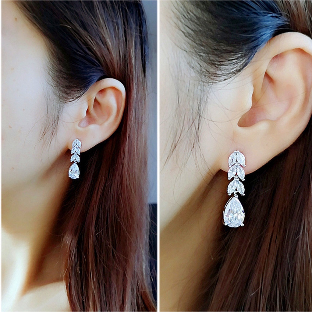 Hu Hu Hu Hu Hu Alat Bantu Pasang Kacamata♡ 1 Pasang Anting Stud Bentuk Daun Aksen Berlian Imitasi Kubik Zirkonia Untuk Pernikahan