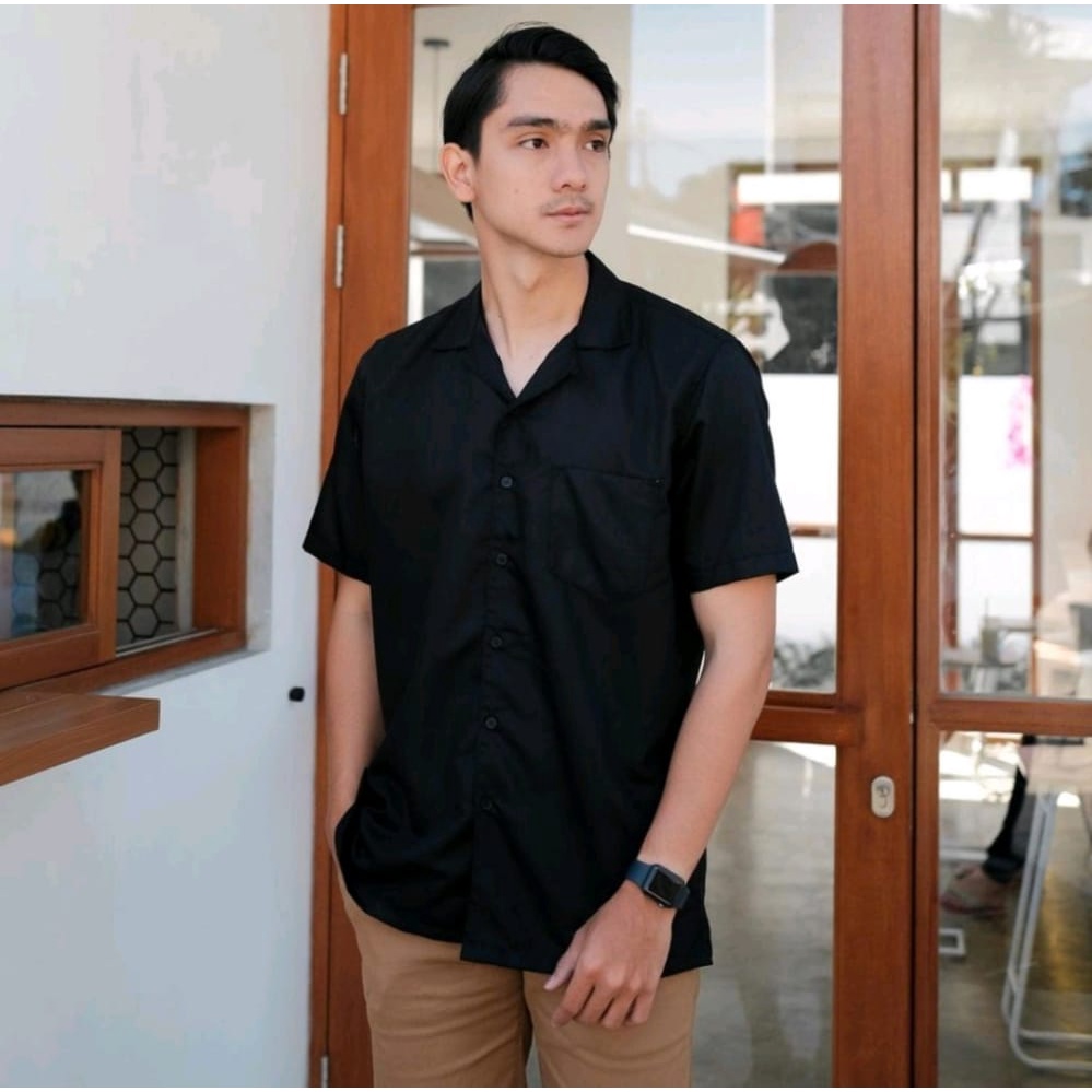 Kemeja Polos Kemeja Pendek Polos Kemeja Lengan Pendek Polos Kemeja Leher V Kemeja Kemeja Hawai Hem Polos Hem V Hem Pendek Polos Kemeja Basic BASIC COLOUR SHIRT Kemeja Pria Kemeja Polos Kemeja Distro Kemeja Murah Kemeja Pria Murah