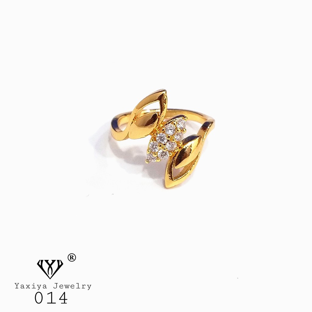

Cincin Motif Biji Permata Perhiasan Lapis Emas 18K 014
