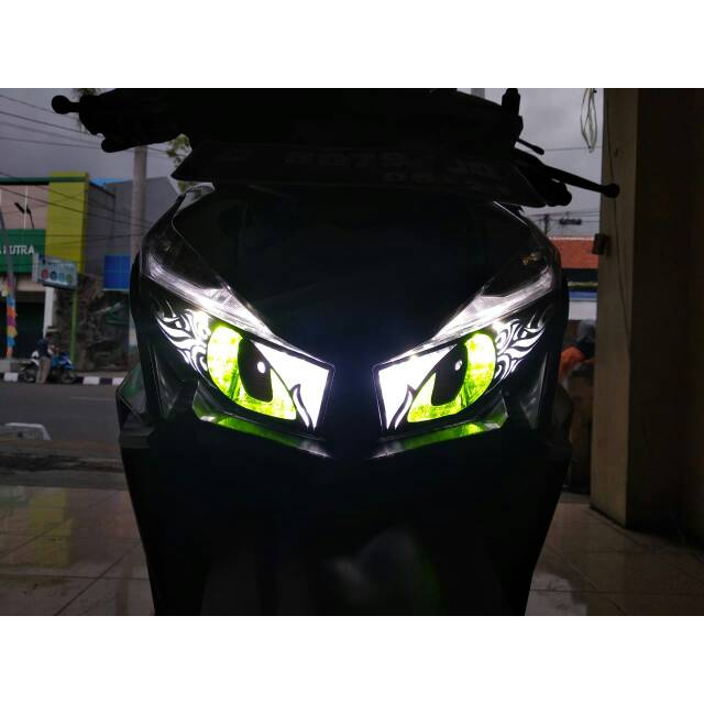 Sticker stiker variasi lampu depan Vario 125 150 2017 LED NEW motif