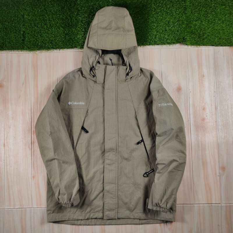 COLUMBIA OUTDOOR JACKET SERI TITANIUM WATERPROFF ORIGINAL SECOND BRANDED TERMURAH