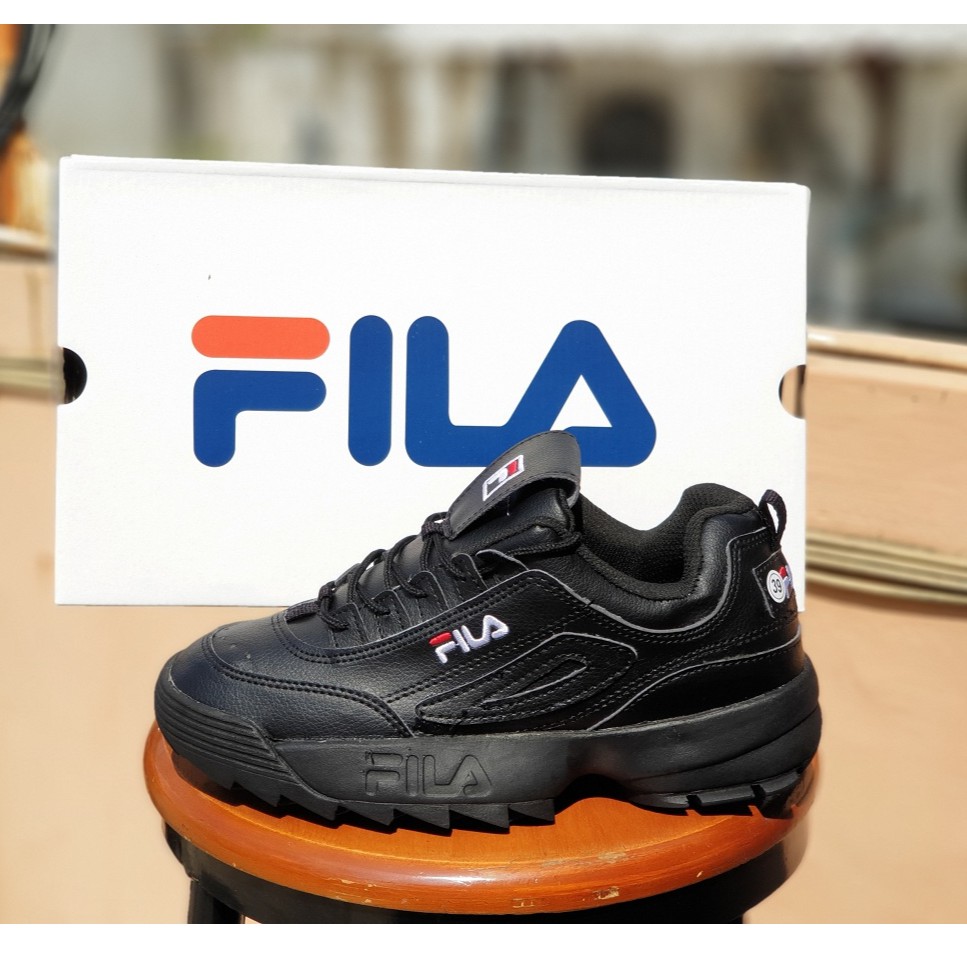 SEPATU FASHION WANITA FILA DISRUPTOR 2 FULLBLACK PREMIUM / SNEAKERS GYM HITAM POLOS / BLACK EDITION