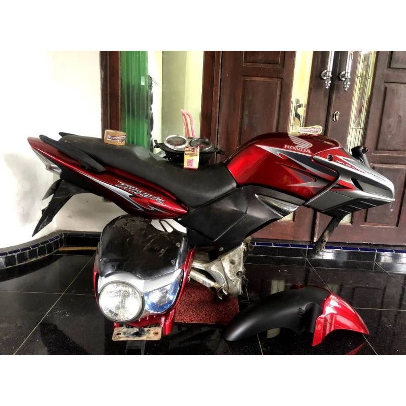 body set tiger revo set lampu Pc pece