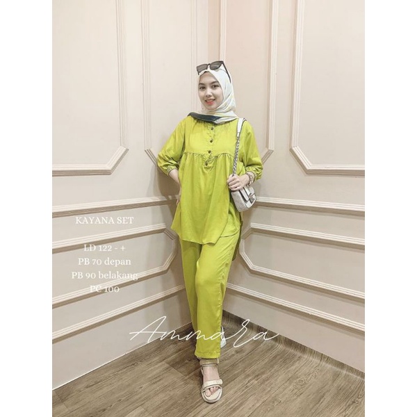 One set Kayana set by Ammara