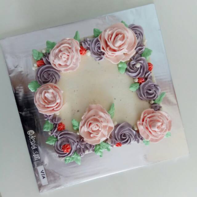 

Garden Cake 22cm