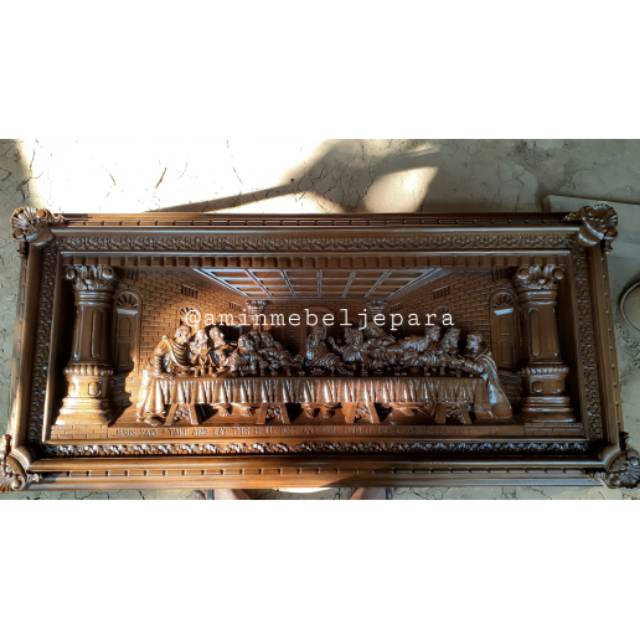 Ukiran relief perjamuan kudus tanpa bingkai