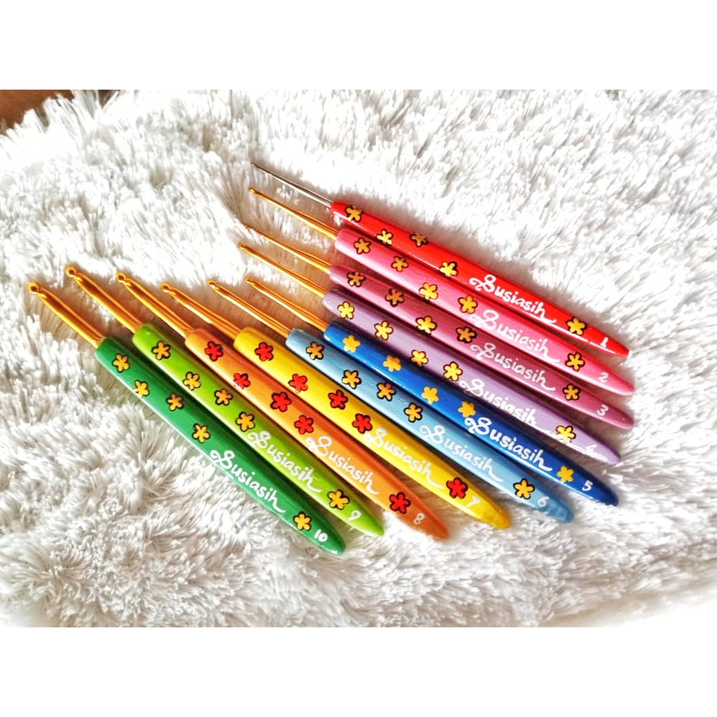 1 set Hakpen rajut/hakpen nama/hakpen tulip