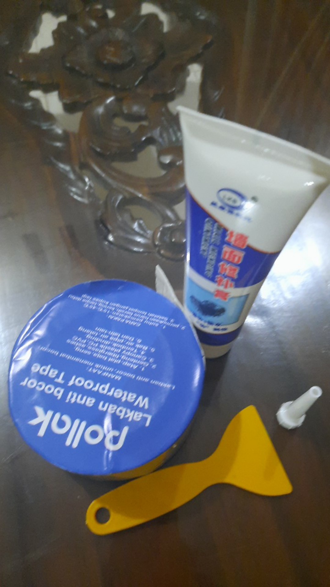 Dempul Dinding Tembok Instan Magic Wall Reapir Cream