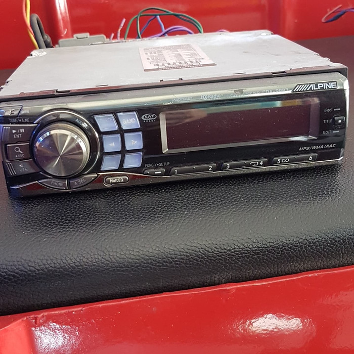 Tape Alpine CDA-9887 MP3|WMA|AAC CD Receiver