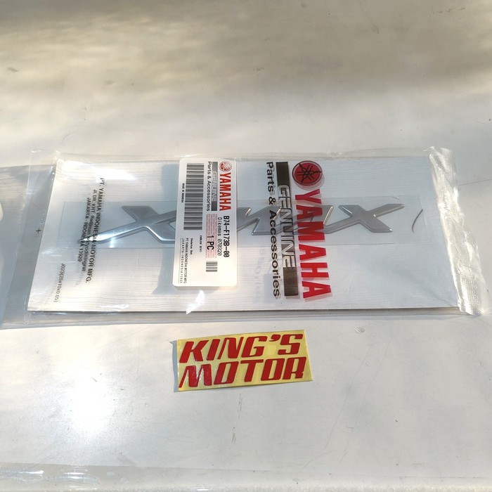 EMBLEM LOGO YAMAHA XMAX, X-MAX SILVER (B74-00) ASLI YAMAHA