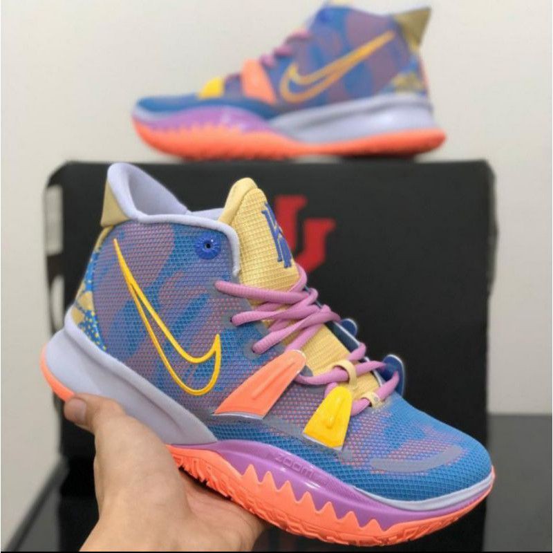 Sepatu Basket Kyrie 7 High