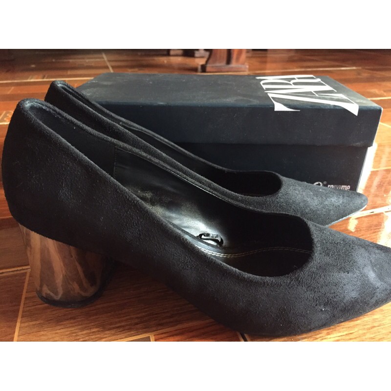 zara suede heels black