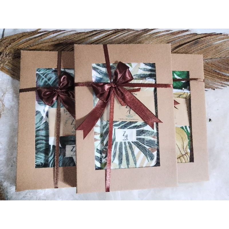 Souvenir Tas Totebag + pouch packaging box