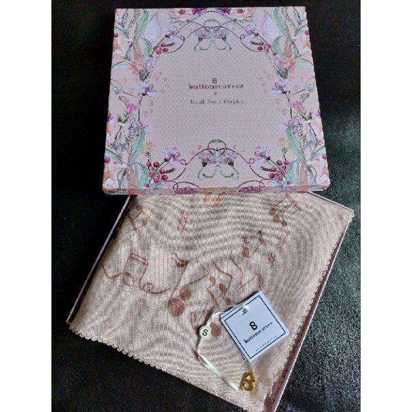 Buttonscraves Nada fis voal XL