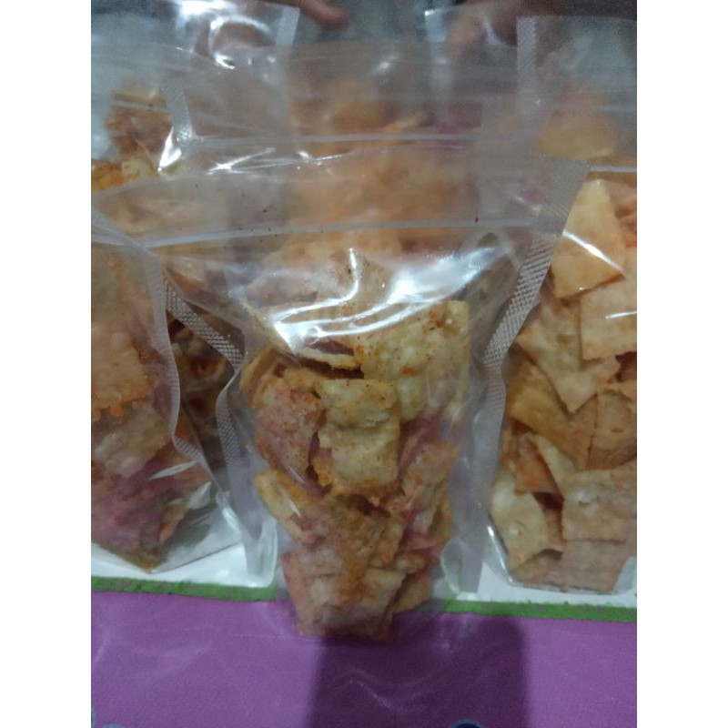 

keripik pangsit