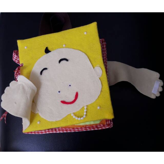 Busy book/quiet book