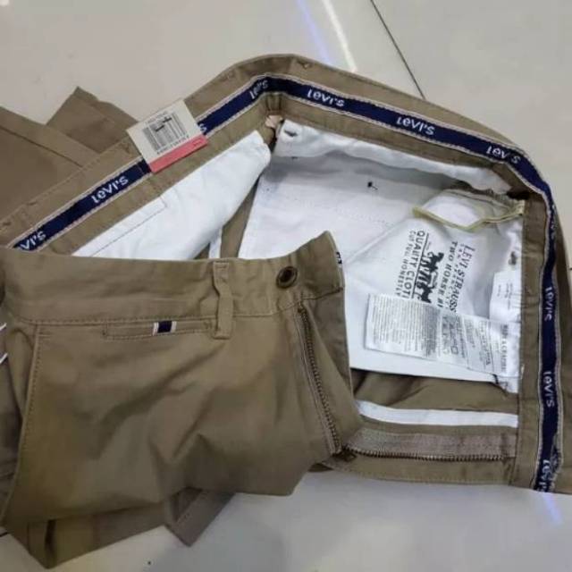 levis chino original