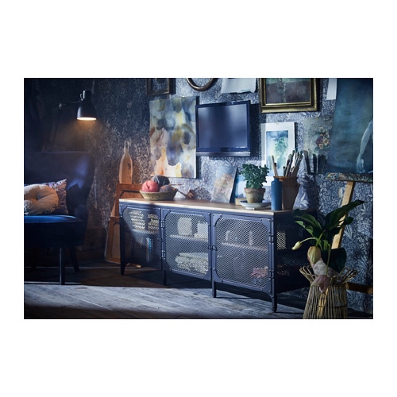 Ikea Meja TV industrial