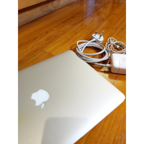 Macbook Air 13inch, 2017 (SECOND)