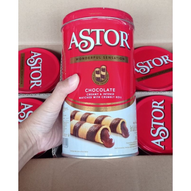 

agen distributor cemilan ringan snack biskuit wafer astor kaleng besar 330gr murah