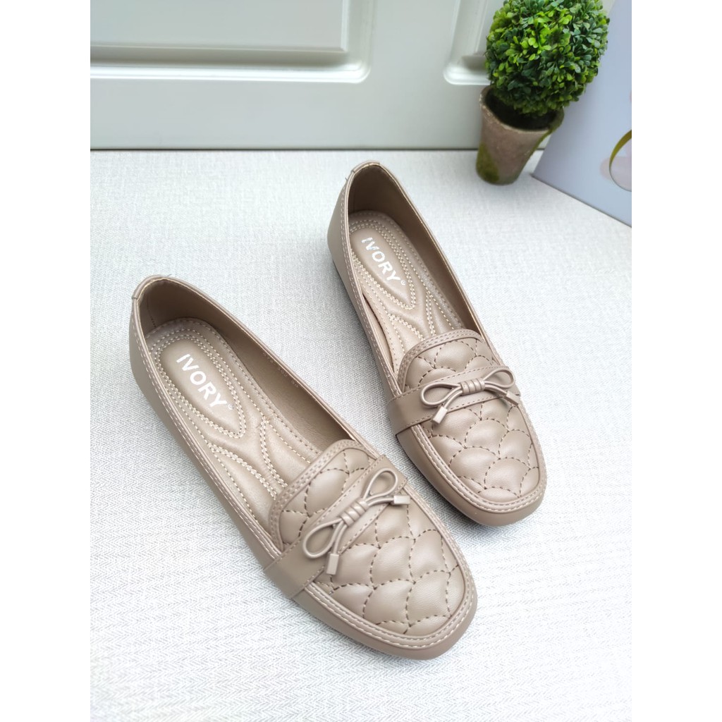 IVORY Sepatu Flat Wanita Loafers 993-362