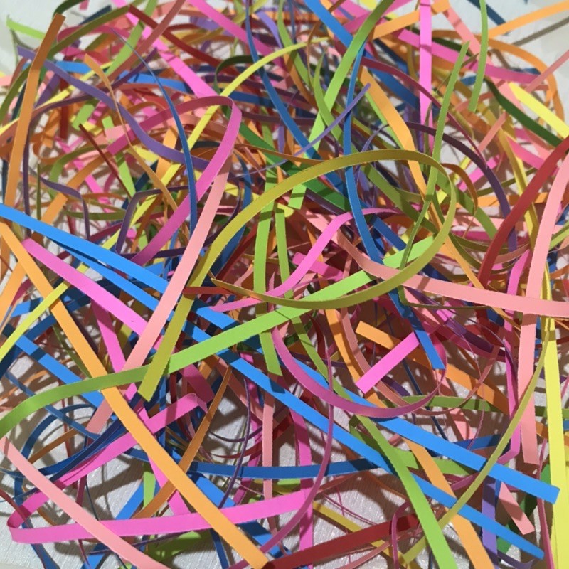 

kertas Serut NEON COLORS pengisi box Kado (5,10,25gram)