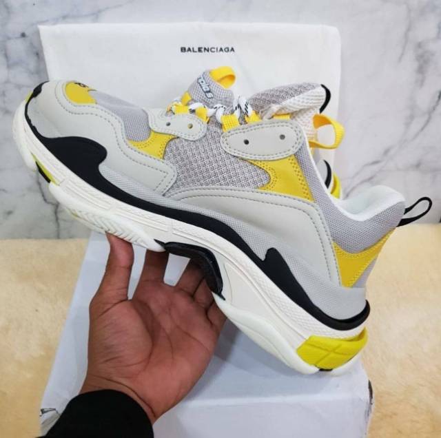 Balenciaga Triple S &quot;Grey Yellow&quot;