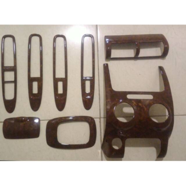 Panel Wood Avanza Lama Thn 2004-2006 motif cat kayu