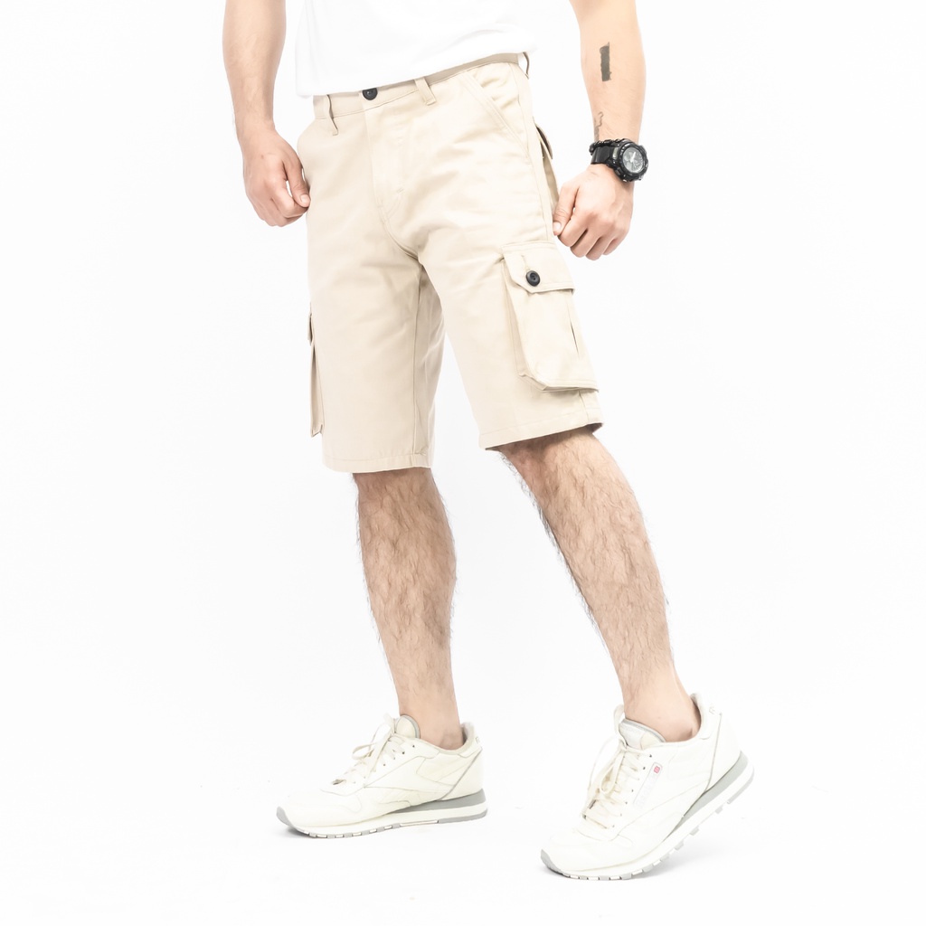 Gizmo Celana Cargo Pendek Cream Short Pants