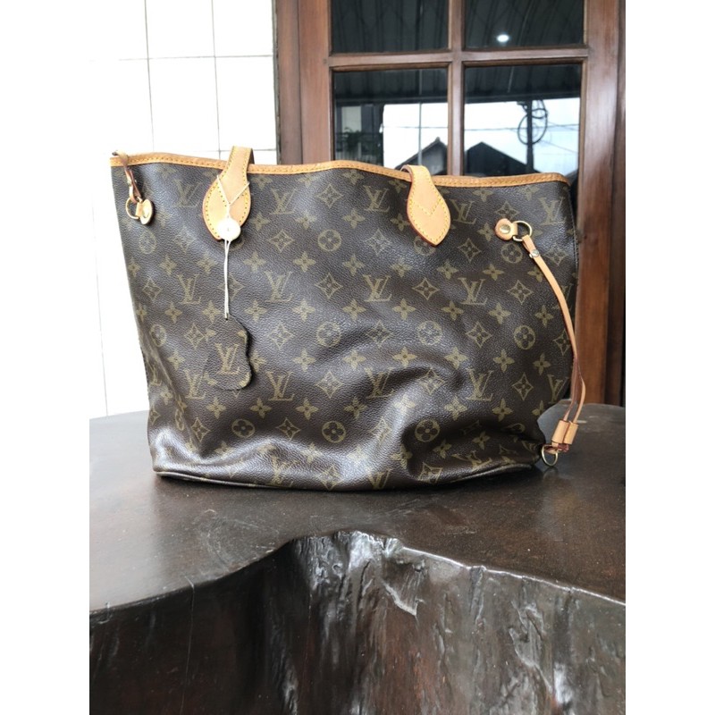 Tas LV Neverfull Preloved