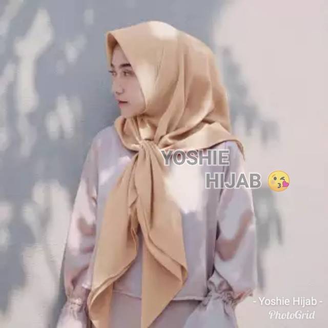 LEBIH BESAR Hijab Segitiga instan Daily Hijab Jilbab Simple Hijab Instant Diamond Tinggal Slup