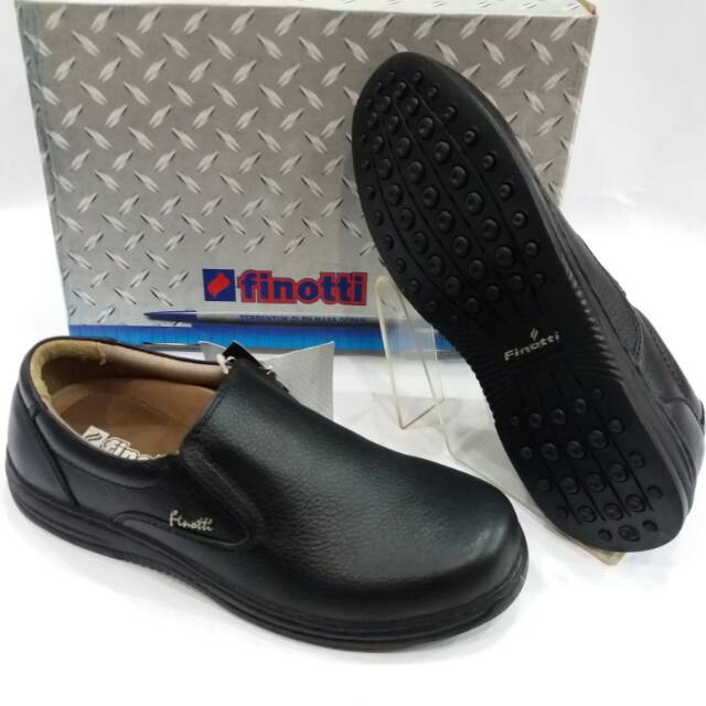 Sepatu Pria Merk Finotti Type k 208 Size 38 s/d 42