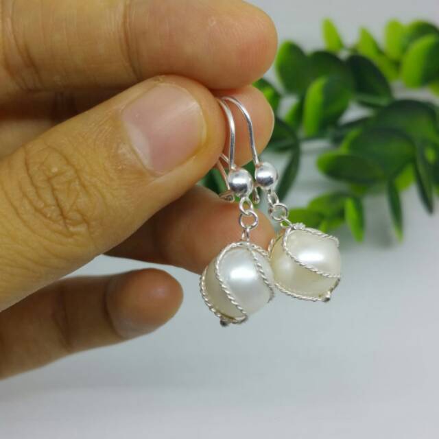 ANTING PERAK MUTIARA LAUT BERSERTIFIKAT,  ASLI LOMBOK, MURAH, ANTING PANJANG, KADO ULTAH 1