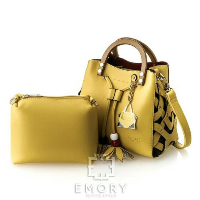 E M O R Y Ducasse 01EMO1902 sc