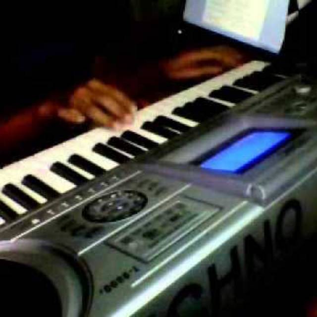 Kyboard techno t9800