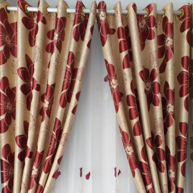 GORDEN Blackout FLOGING BUNGA CREM MERAH