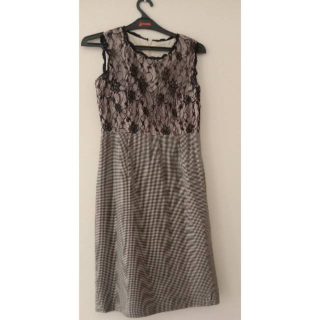 Preloved dress karen millen