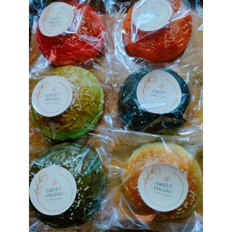 Roti Burger / Roti Burger Pelangi / Roti Burger rainbow / Roti Burger  Warna Warni 9 - 10cm