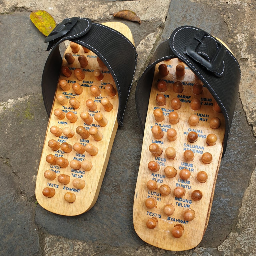 Sandal Kesehatan Sandal Rematik Kayu Sandal Refleksi Pijat Kaki Sandal Terapi