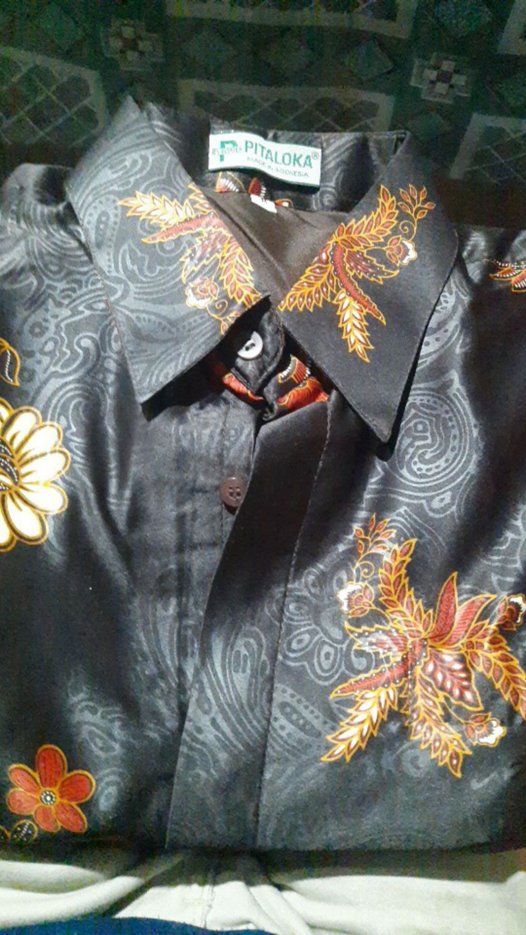 Kemeja Batik Semi Sutra Terbaik | Baju Batik Pria Lengan Panjang