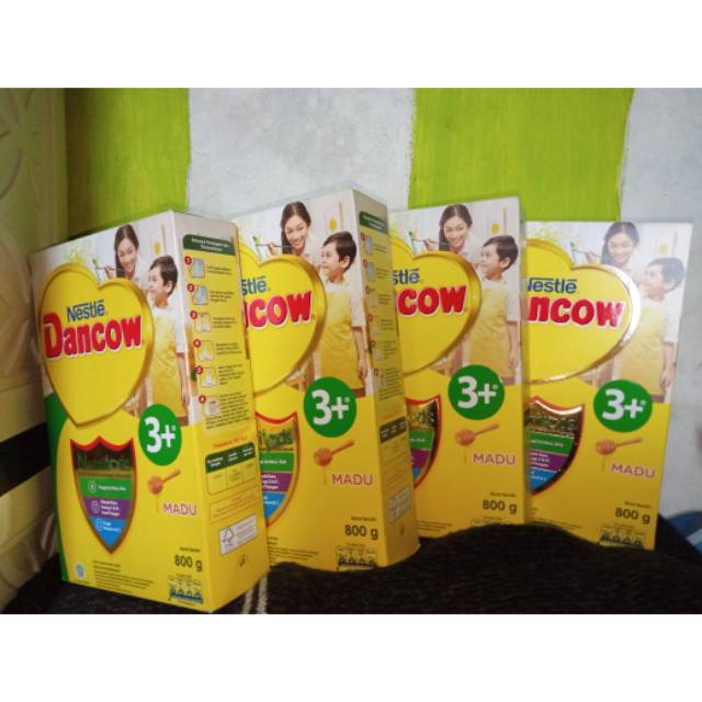 

SUSU DANCOW 3+ 800 Gr