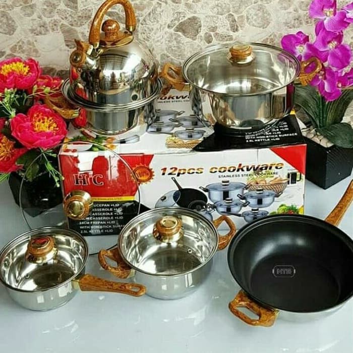 Panci set terdiri dari 12 Pcs Happy Call