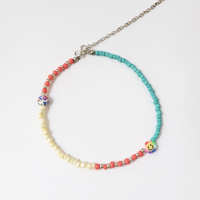 Allie colorful beaded choker / beads necklace