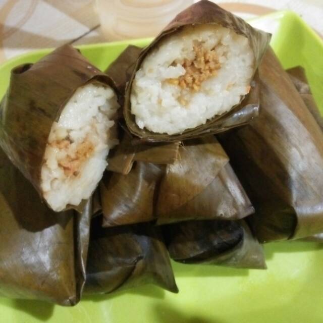 

Lontong Jajanan Pasar